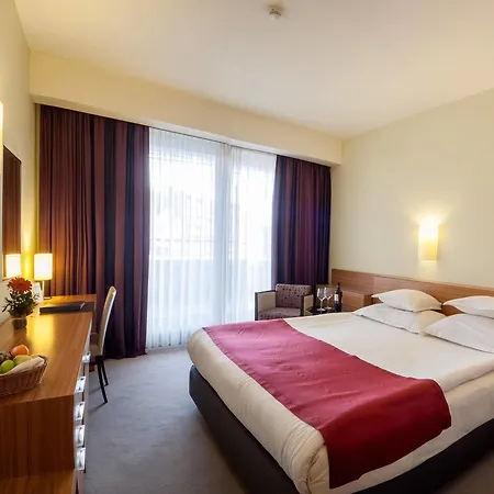 Nobel Design 4* Belgrade