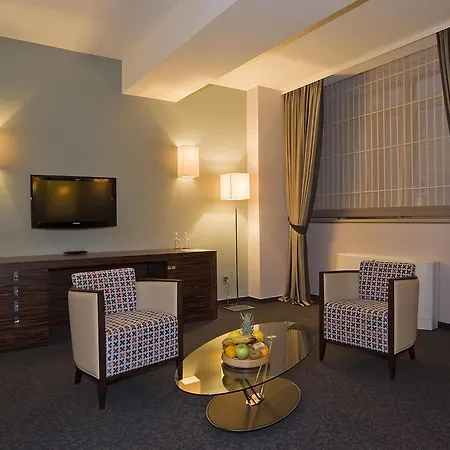 Nobel Design 4* Belgrade