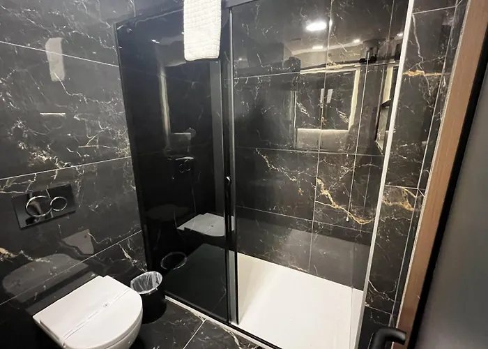 Ξενοδοχείο Nobel Design 4*